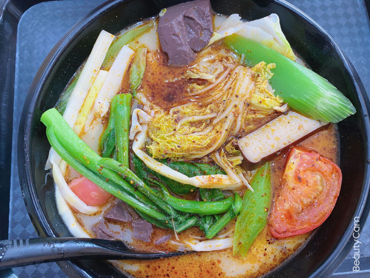 骨湯麻辣燙